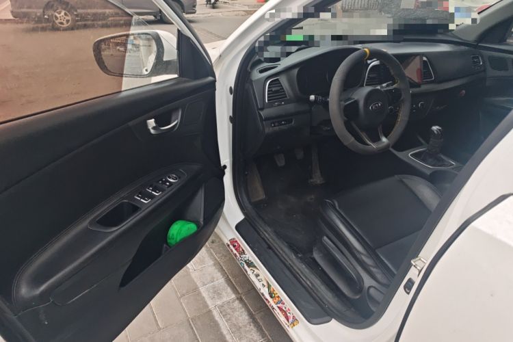 Used Kia K4 2014 1.8L Manual GL