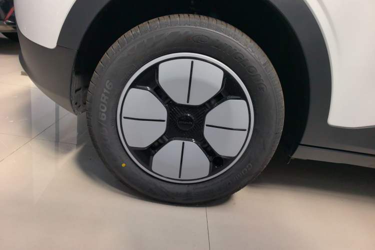 Used Geely Galaxy Geome 2026 Model 310km Youth Edition
