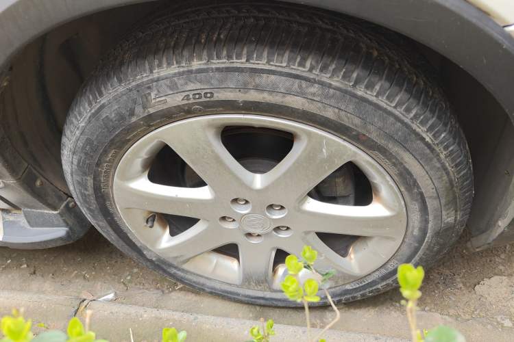 Used Buick Encore 2015 1.4T Automatic Two-Wheel Drive Urban Elite Version