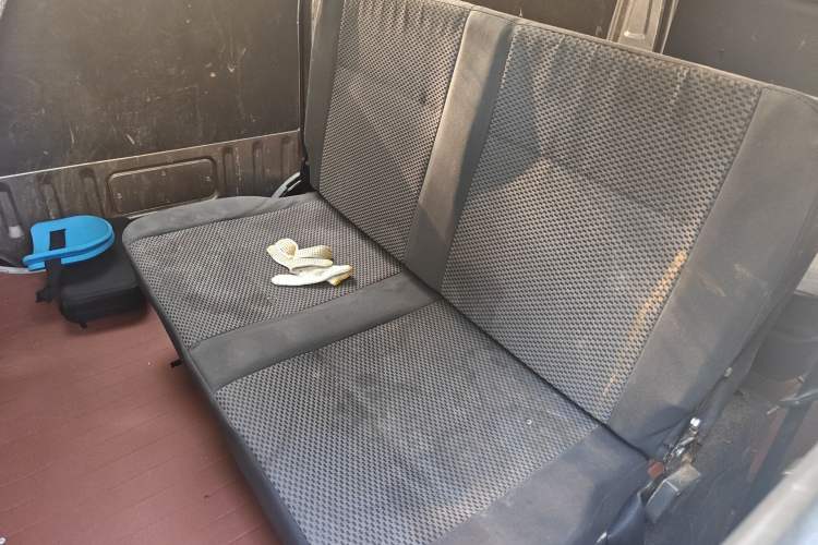 Used Jinbei Hiace King 