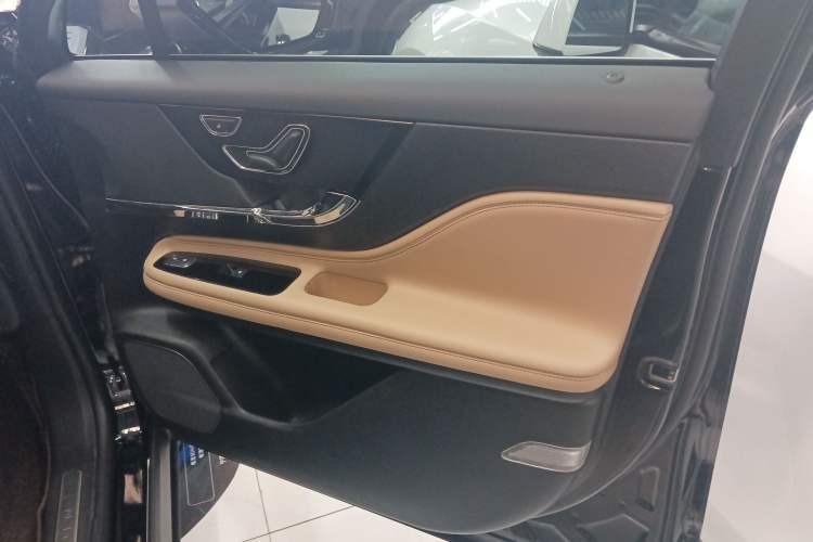 Used Lincoln Corsair 2022 2.0T Two-Wheel Drive Luxury Edition