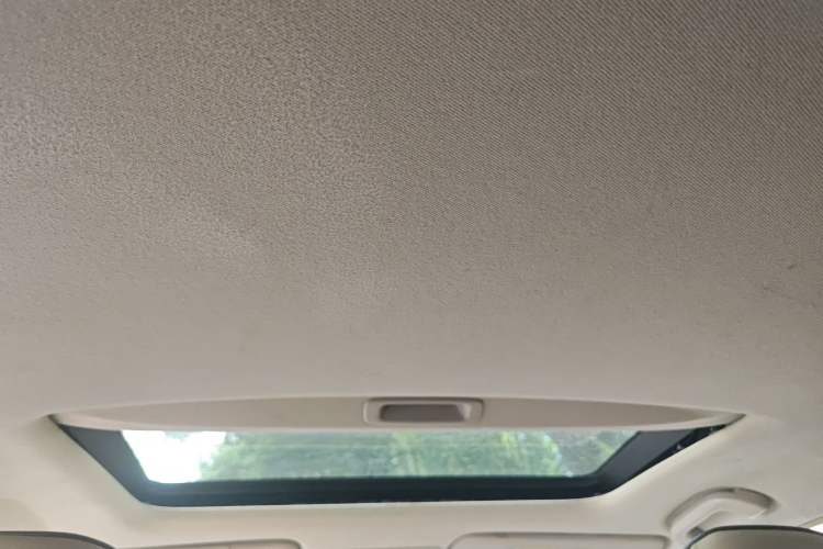 Used Honda Crider 2013 1.8L automatic luxury edition
