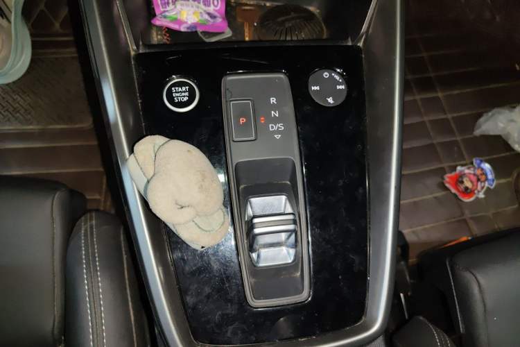 Used Audi A3 2021 Sportback 35 TFSI Fashionable Sports Model Gear Lever