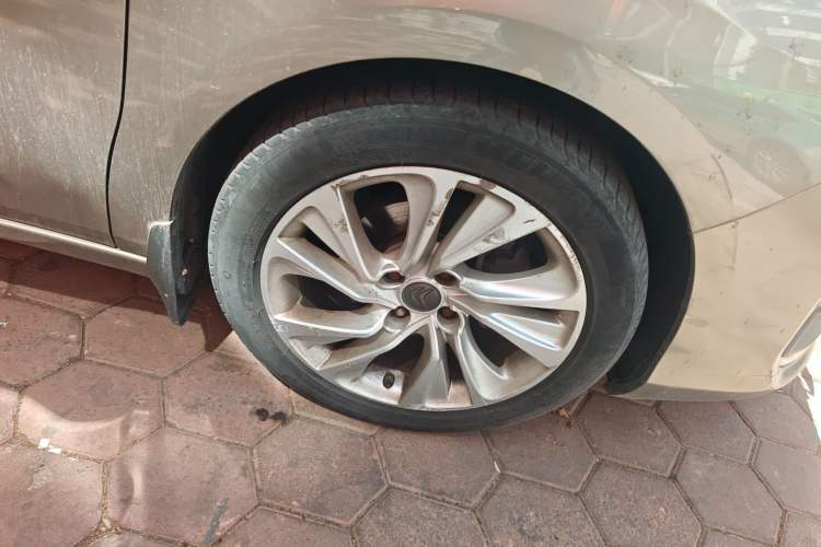 Used Citroen C4L 2014 1.6THP Intelligent Drive Automatic Dynamic Model
