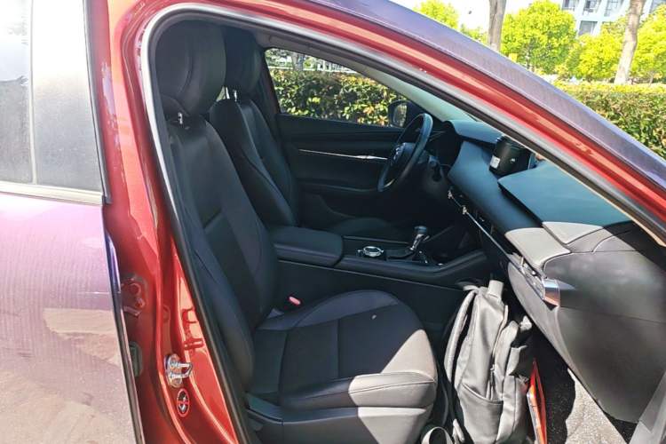 Used Mazda 3 Axela 2020 2.0L Automatic Zhiya Edition