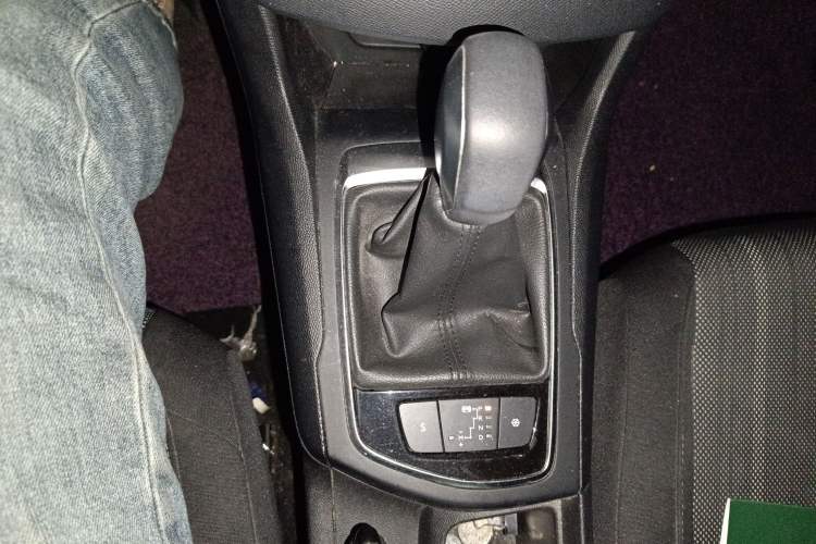 Used Peugeot 308S 2015 1.2T Automatic Jingchi Edition
