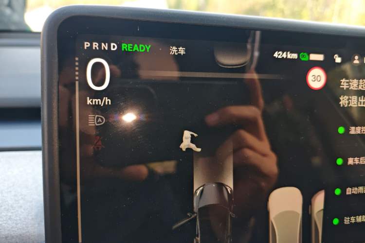 Used Tesla Model Y 2024 Rear-Wheel-Drive Version
