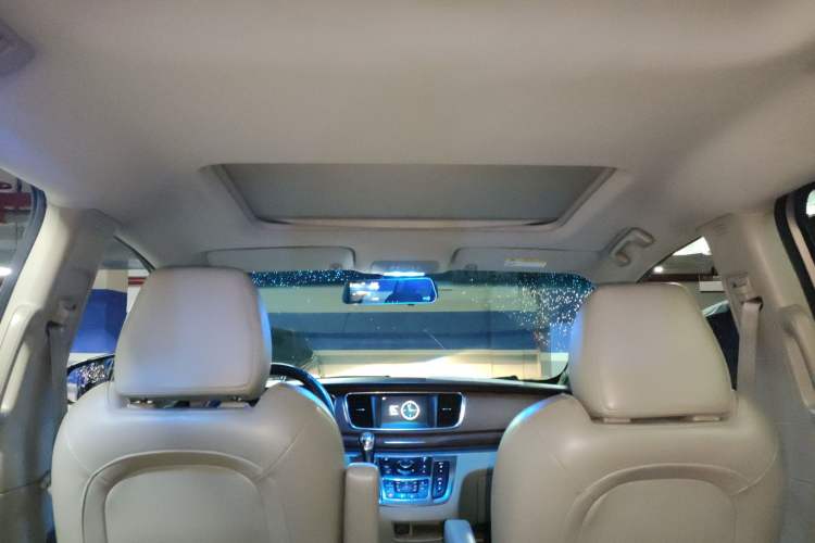 Used Buick GL8 2017 25S Prestige Version China V Standard
