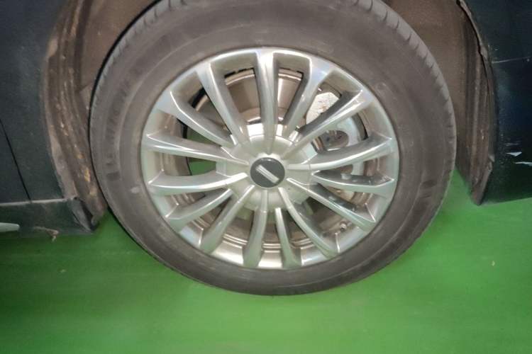 Used Wey Gaoshan 2025 Four-Wheel Drive Alpine 8
