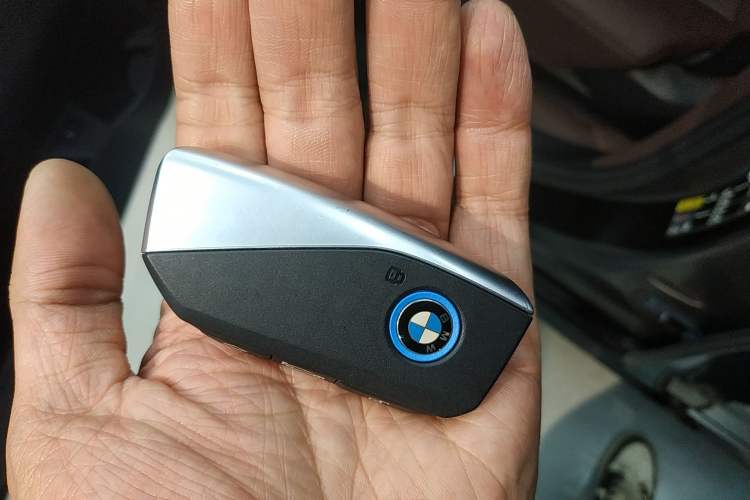 Used BMW iX 2022 xDrive40
