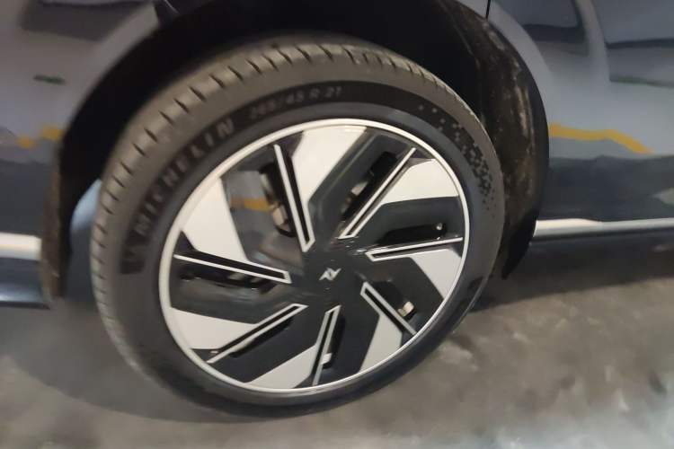 Used Dongfeng eπ eπ008 2025 210 Ultra LikeYi Edition 5-Seater
