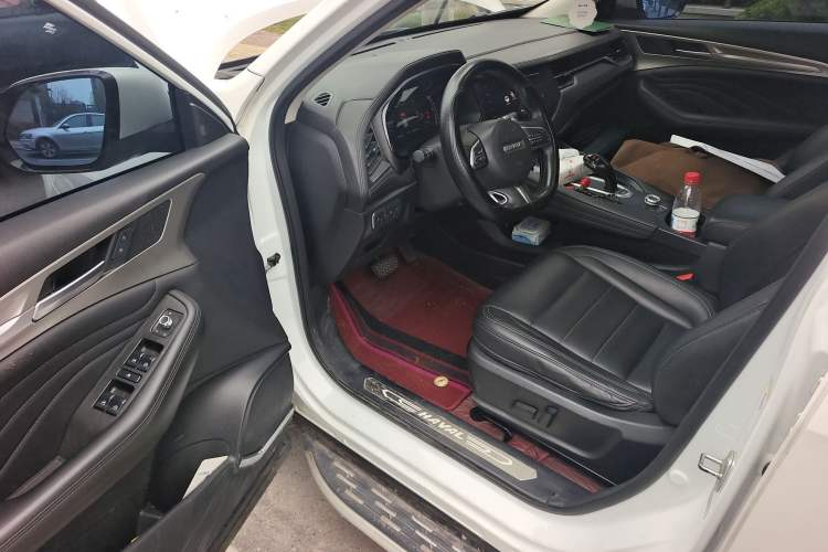 Used Haval F7 2019 2.0T Two-Wheel-Drive i-Van China VI Standard