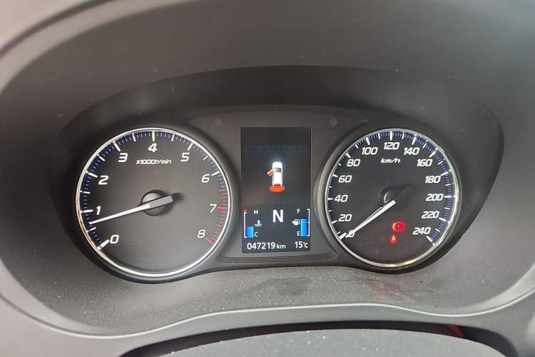 Used Mitsubishi Outlander 2021 2.0L Two-Wheel Drive Comfort Edition 5 Seats Instrument Cluster