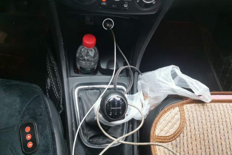 Used Suzuki Alivio 2015 1.6L Manual Enjoyment Model Gear Lever