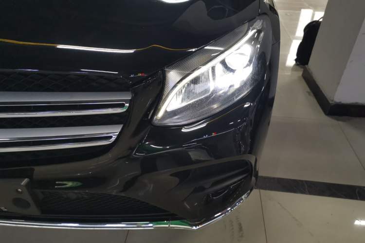 Used Mercedes-Benz GLC 2017 GLC 260 4MATIC Luxury Model Left Front Headlight