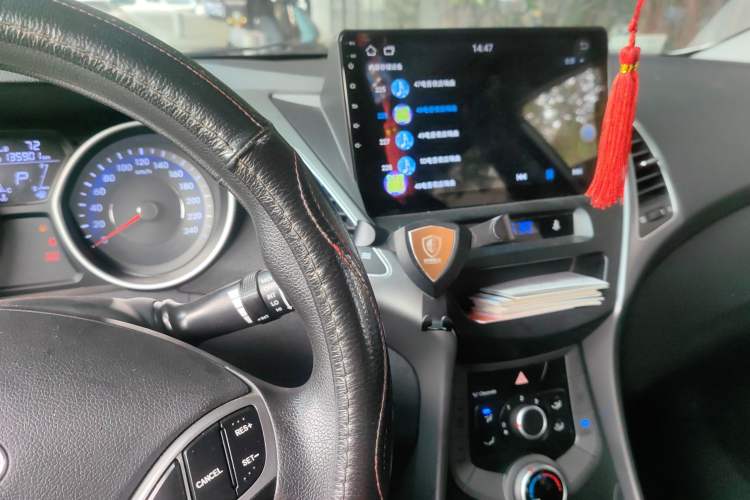 Used Hyundai Elantra (5th Generation / Langdong) 2016 1.6L Automatic Smart Version
