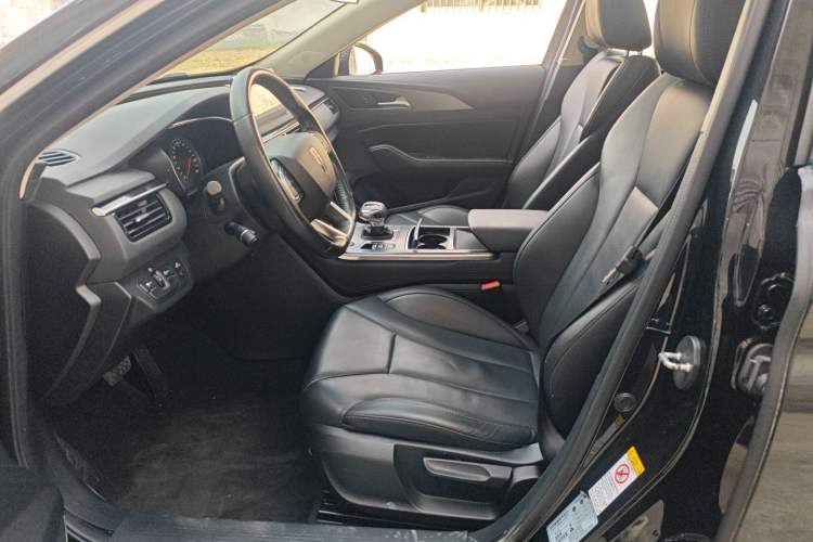 Used Hongqi H5 2022 Classic Model Facelift 1.5T DCT Qiyun Edition
