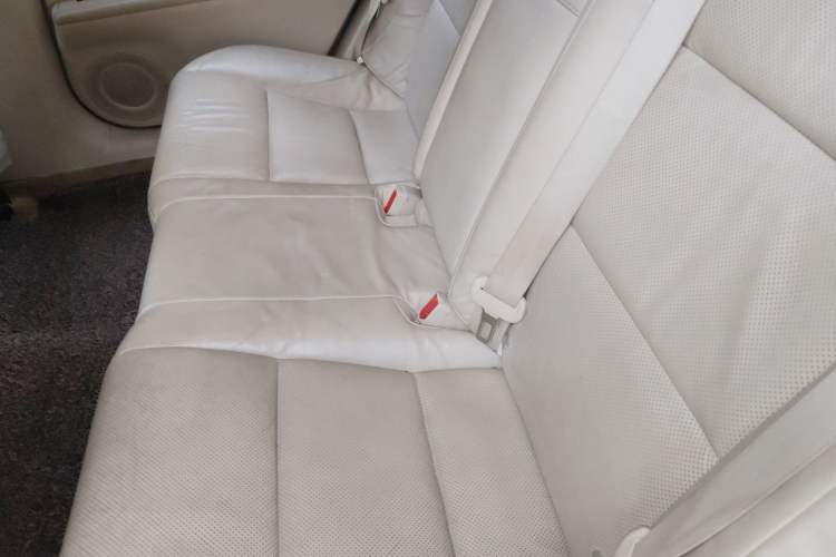 Used Lexus ES 2013 300h Luxury Edition