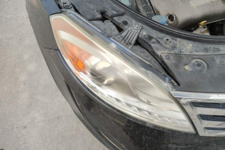 Used GAC Trumpchi GS5 2012 2.0L Manual Two-Wheel Drive Comfort Edition Right Front Headlight