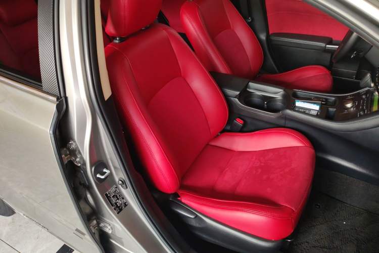 Used Lexus CT 2017 CT200h Elite Edition Monotone China VI