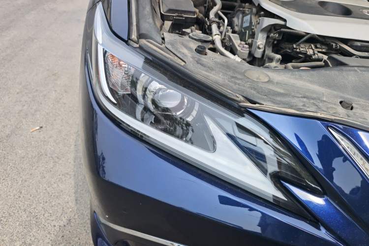 Used Lexus ES 2021 200 Excellence Edition
