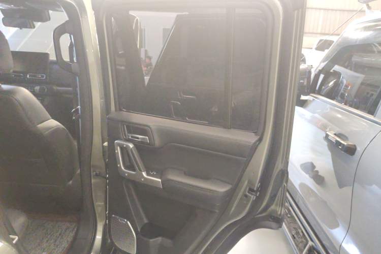 Used 212 T01 2024 2.0T Mechanic