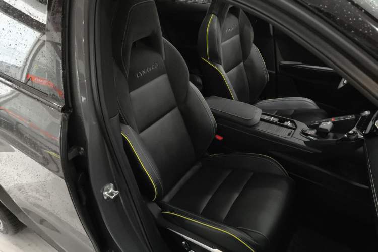 Used Lynk & Co 06 2023 Remix 1.5T Dynamic Halo