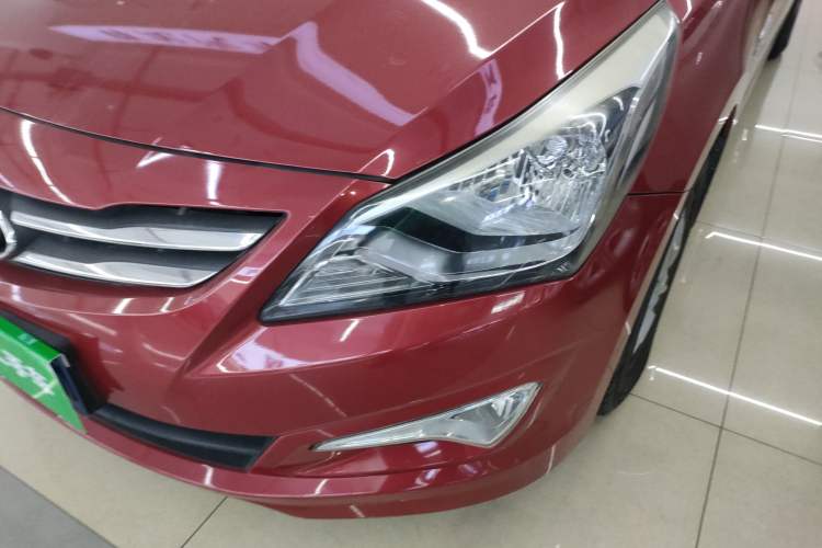 Used Hyundai Verna (older generation) 2014 1.4L Automatic Smart GLS
