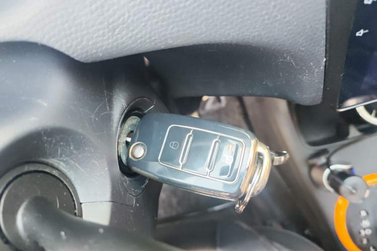 Used Suzuki Swift 2016 1.5L Automatic Fashionable Coolplay Edition Vehicle Key