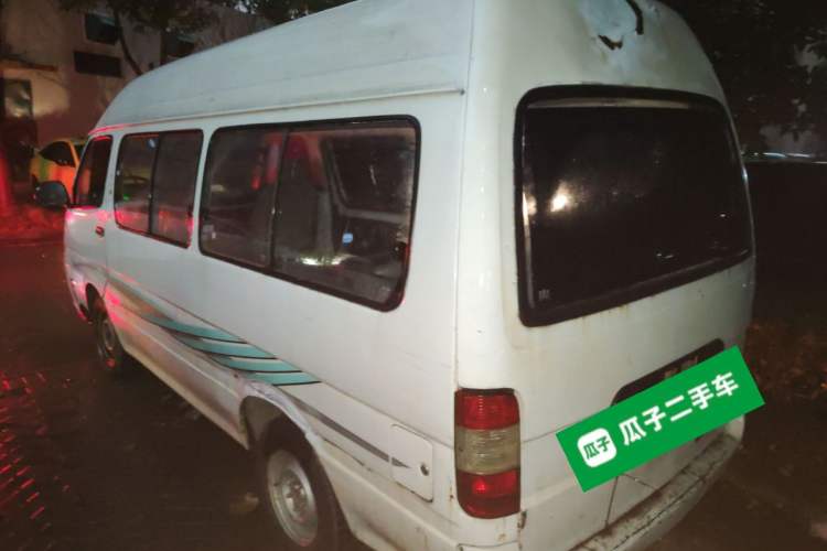 Used Jinbei Hiace 2011 2.0L 5th Generation Xiangyun Comfort Version 4G20D4B