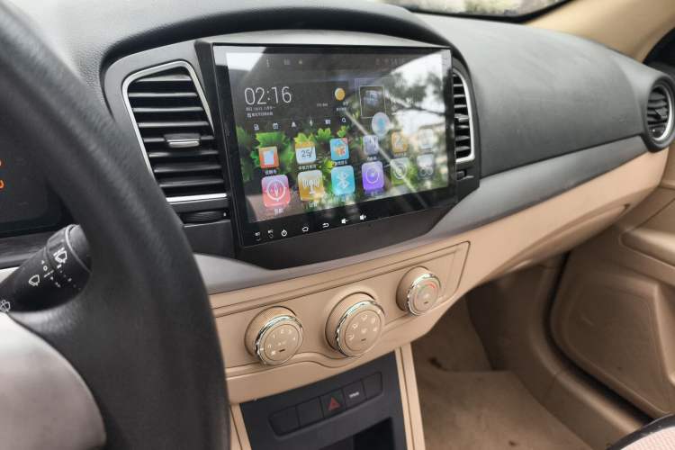 Used Roewe 350 2015 1.5L Manual Luxury Sunroof Edition
