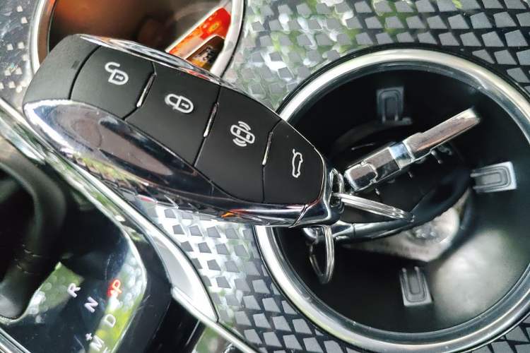 Used Hongqi HS3 2024 1.5T Shanwei Edition Vehicle Key