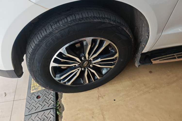 Used Geely Auto Vision X6 2016 1.3T CVT Flagship Model