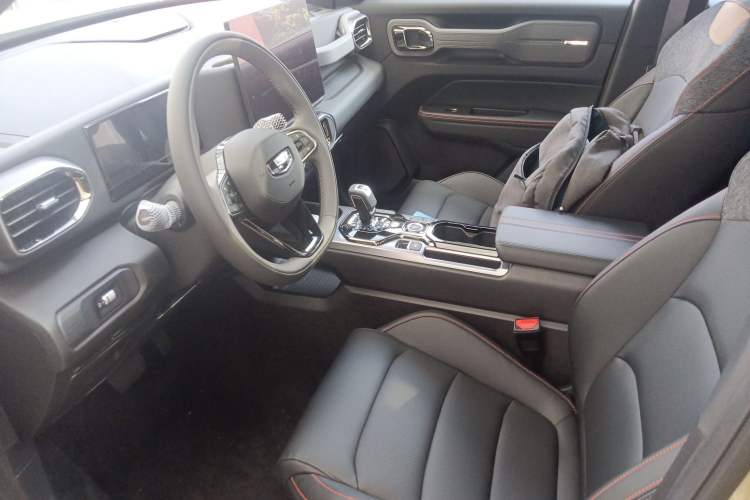 Used Geely Auto Cowboy 2025 1.5TD Fun-Offroad Version
