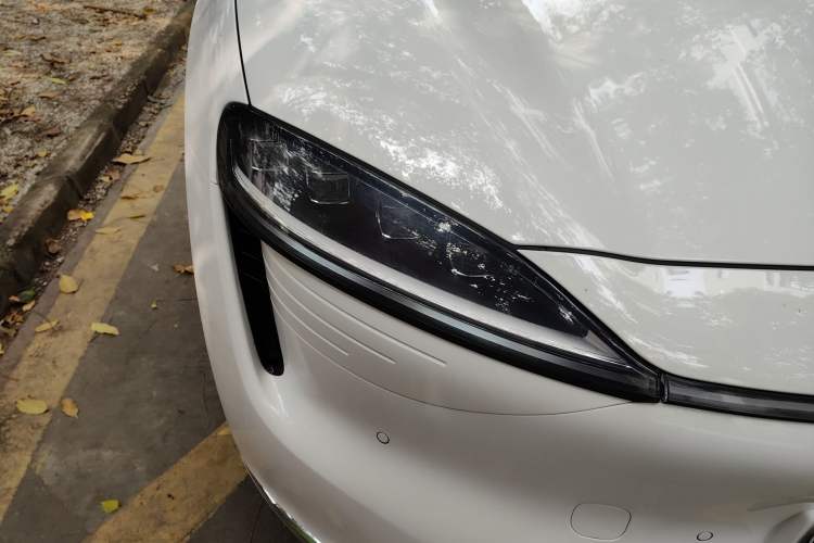 Used Hima Luxeed R7 2025 Range-Extended Version 360 km Max