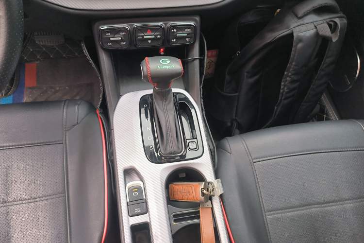 Used GAC Trumpchi GS3 2021 POWER 270T Automatic Luxury Edition Gear Lever