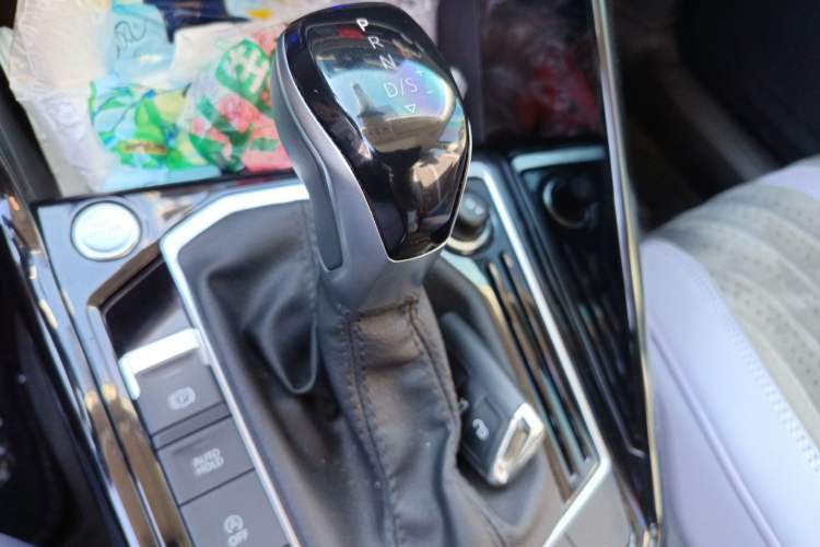 Used Volkswagen Tayron 2024 300TSI Two-Wheel-Drive Luxury Plus Advanced Version