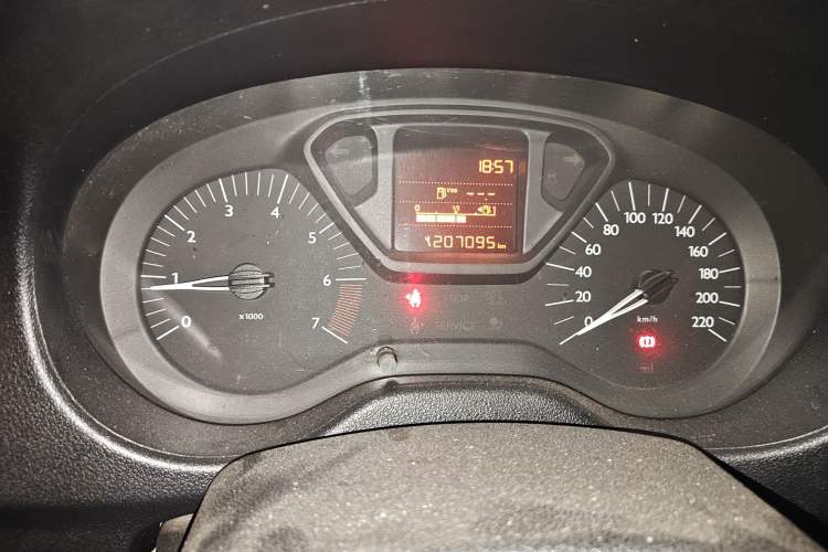 Used Citroen Elysee 2014 1.6L Manual Fashion Edition