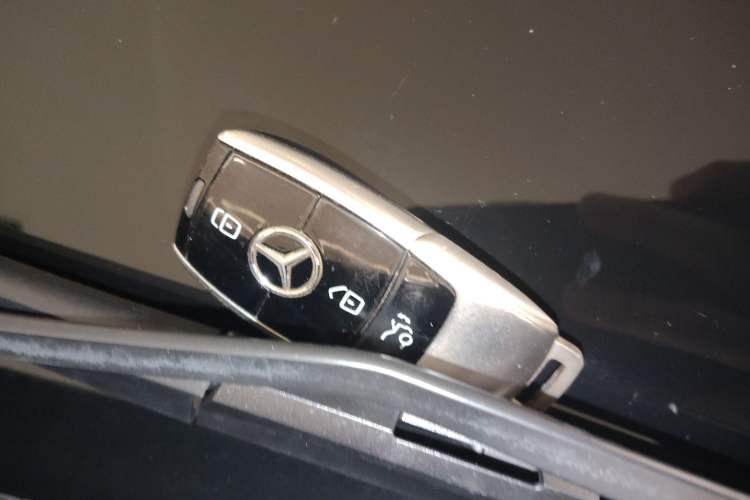 Used Mercedes-Benz E-Class 2016 E 300 L Sport Luxury Model
