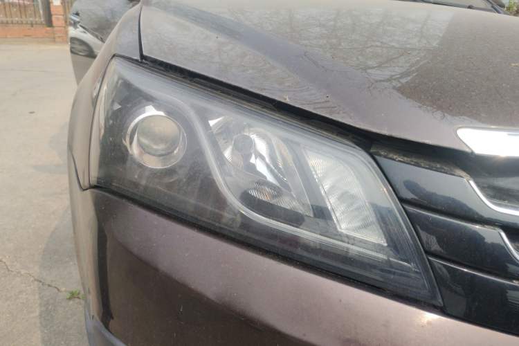 Used Geely Auto Emgrand 2016 Hatchback RS 1.5L Manual - Upward Edition
