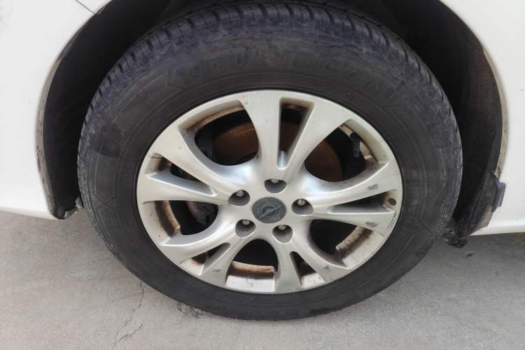 Used Haima V70 2016 2.0L Manual - Enjoyment Version 6 Seats