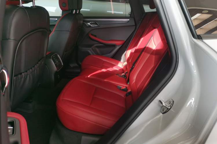 Used Porsche Macan 2022 Macan 2.0T