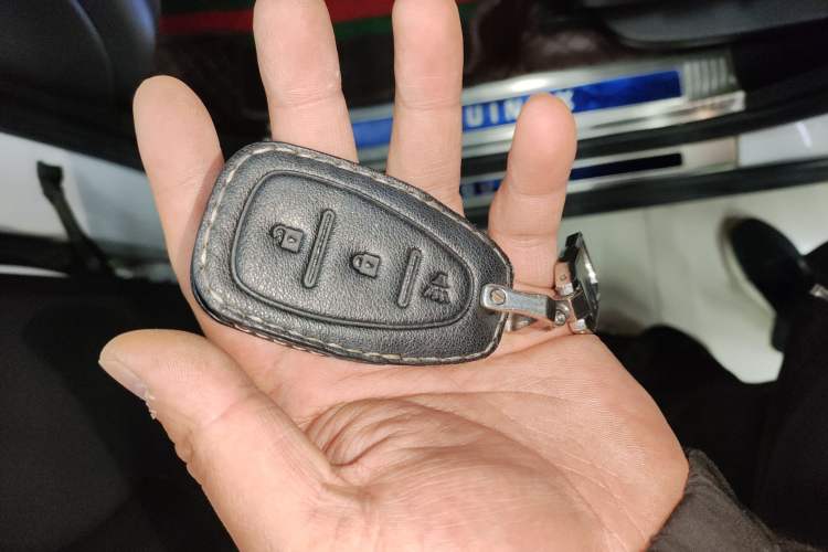 Used Chevrolet Equinox 2019 535T Automatic Chijie Edition China VI Vehicle Key