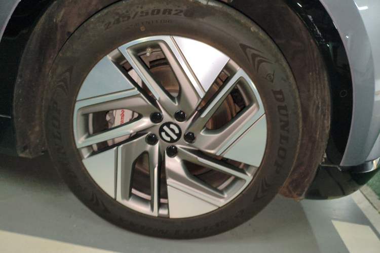 Used HiPhi Y 2023 560 km Pioneer Edition