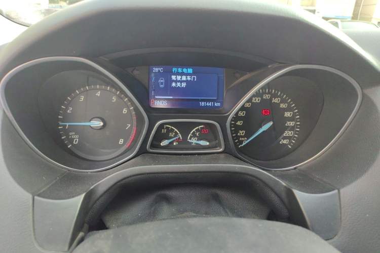 Used Ford Focus 2012 Hatchback 2.0L Automatic Luxury Sport Model