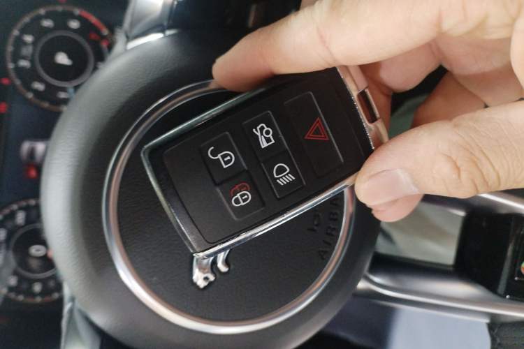 Used Jaguar XEL 2021 2.0T 250 PS Black Edition Sport Version