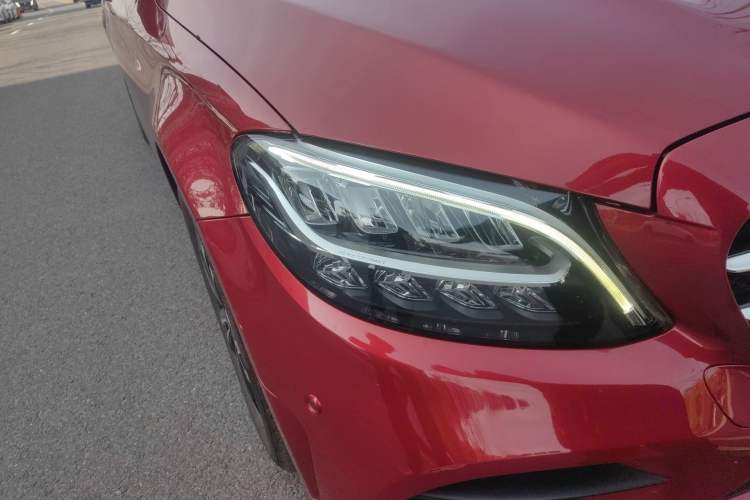 Used Mercedes-Benz C-Class 2019 C 260 Sport Edition Right Front Headlight