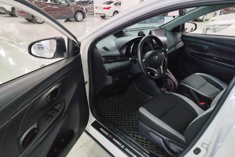 Used Toyota YARiS L Zhi Xuan 2022 X-Trail 1.5L CVT Leading PLUS Edition
