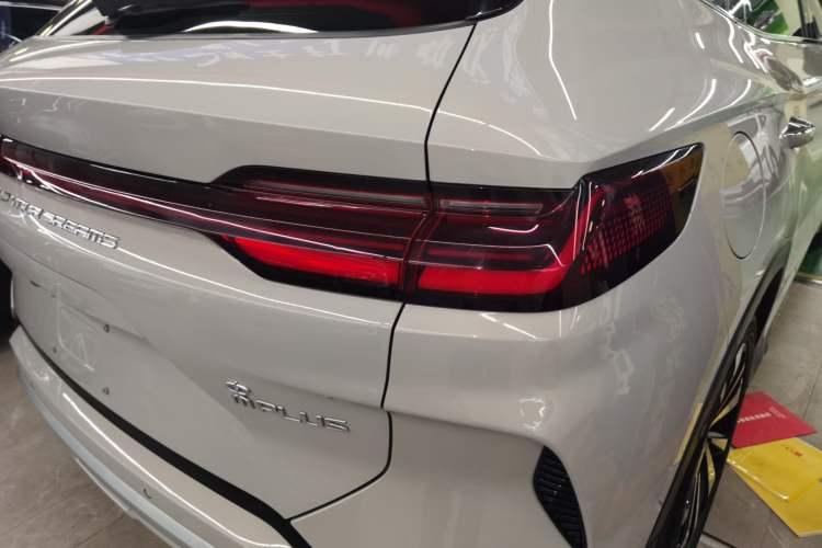 Used BYD Song PLUS New Energy 2023 Champion Edition DM-i 150KM Flagship PLUS
