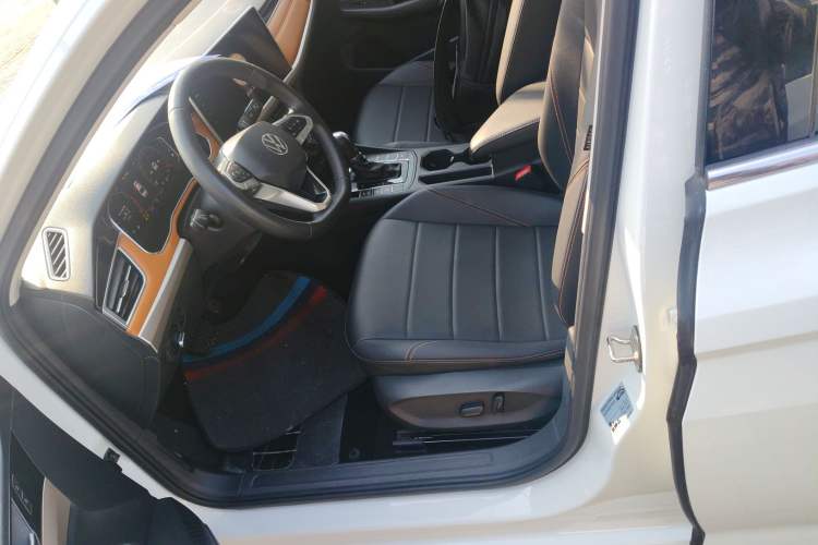 Used Volkswagen Bora 2023 200TSI DSG YueXing PRO Edition
